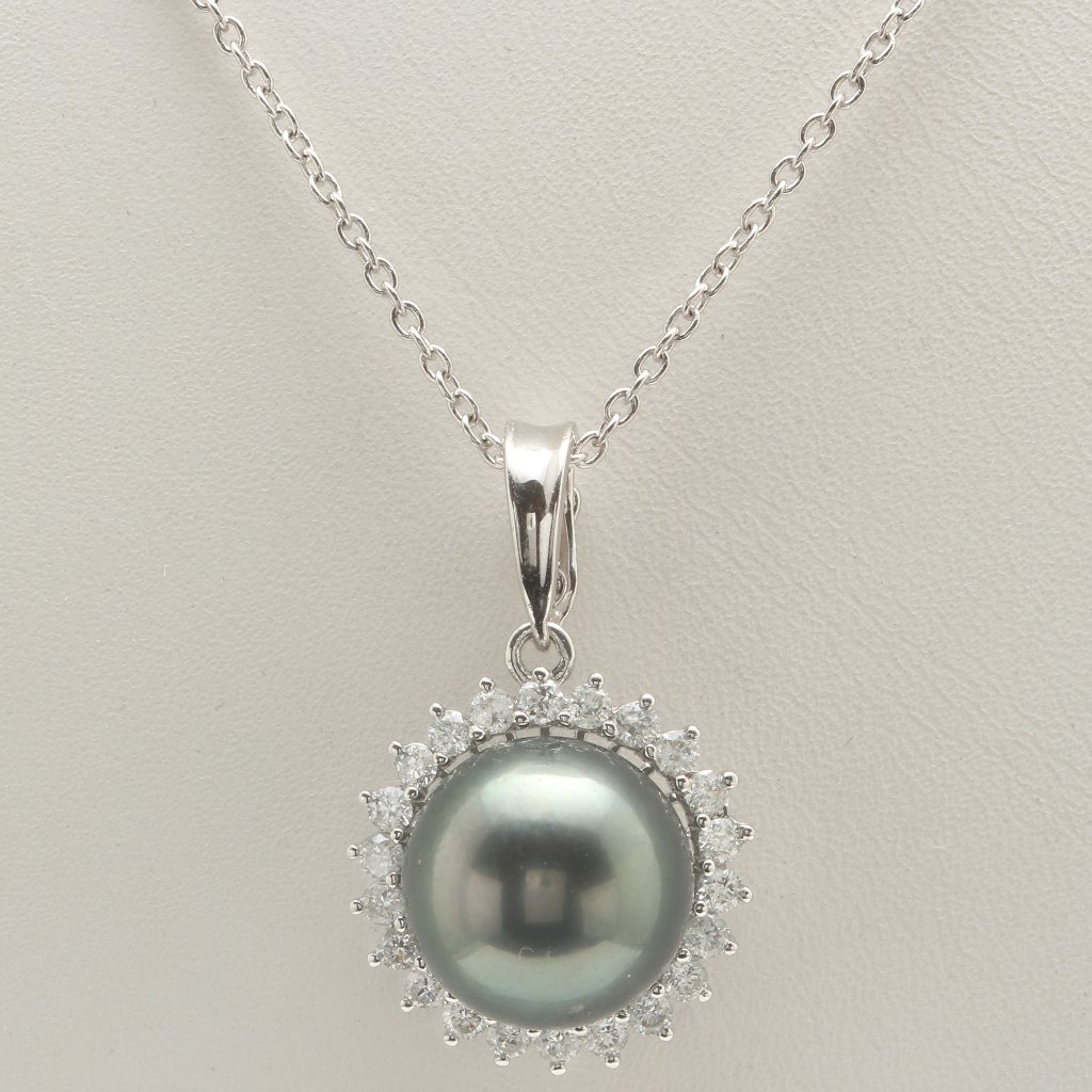 058 Ct Natural 1197 Mm Tahitian Pearl  Diamond 14k Solid White Gold Pendant